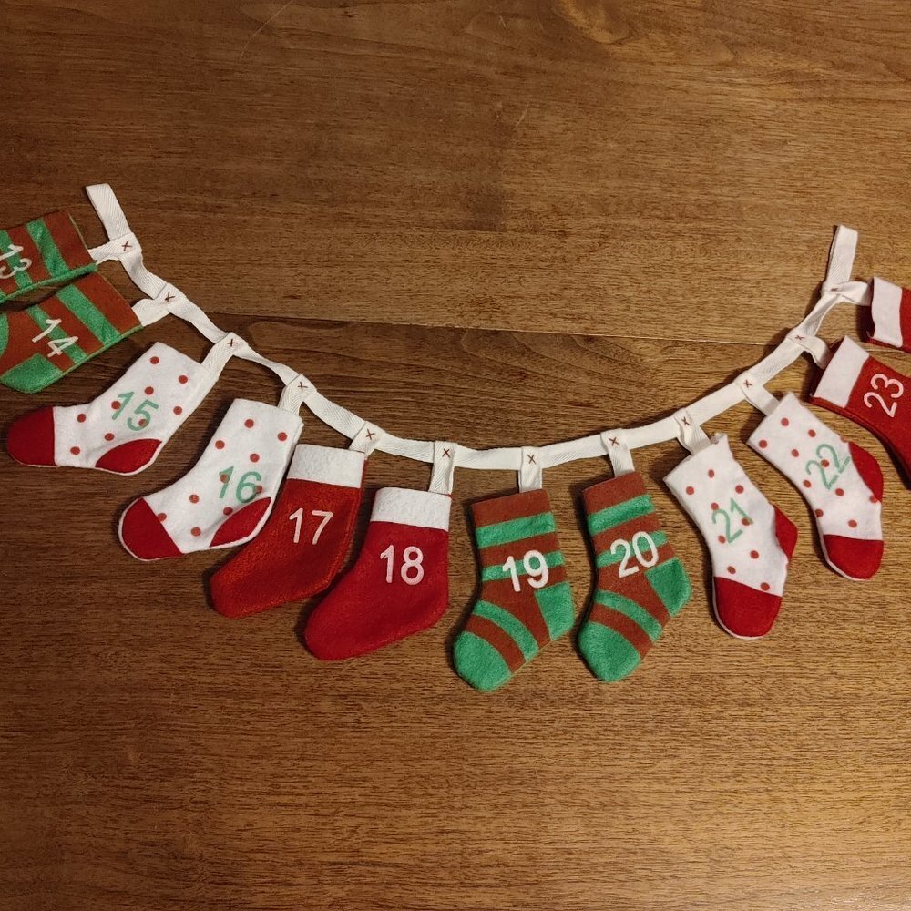 ADORABLE Stockings Advent Calendar Christmas Count Down 13-24